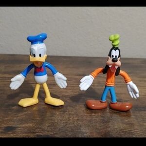 Cool Vintage Set Of Walt Disney World Resort Bendy Goofy & Donald Duck Figures
